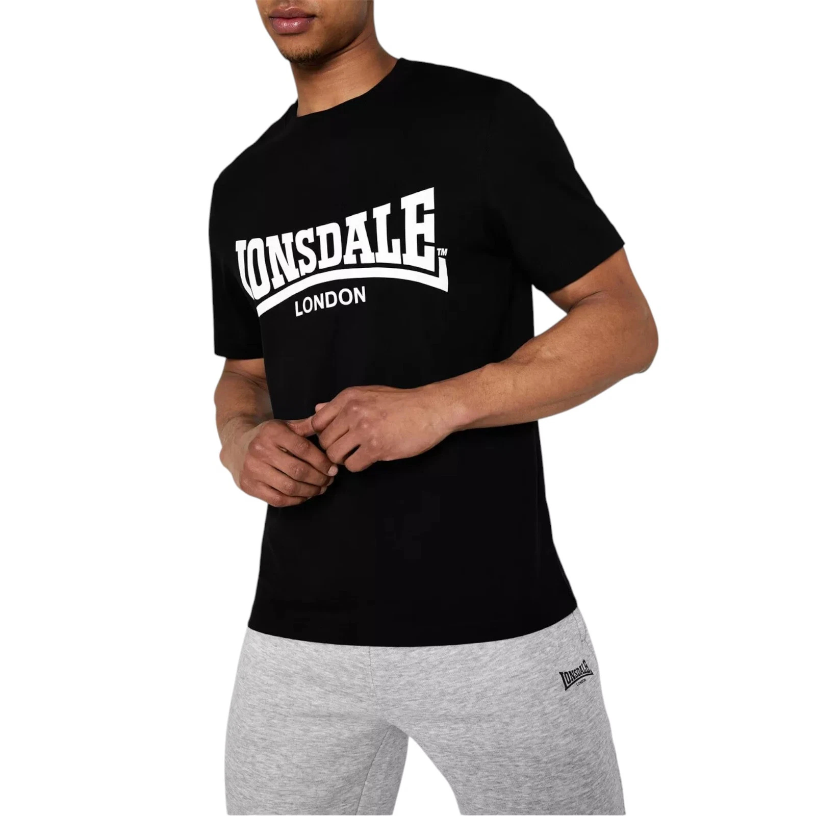 Lonsdale Kaus Pria Logo Esensi - Summer Clothing Essentials Women ulasan dan harga